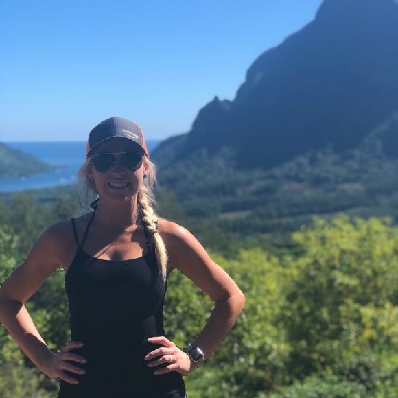 Meet your Posher, Kris P. - Picture 4 of 7